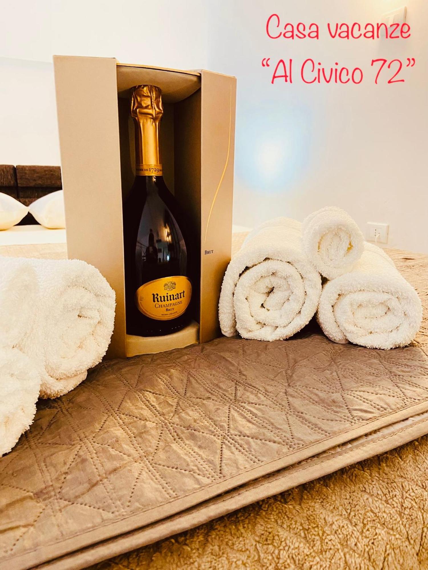 Casa Vacanze Al Civico 72 Pizzo  Ngoại thất bức ảnh